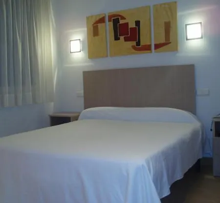 Francisco Salinas 2* Burgo