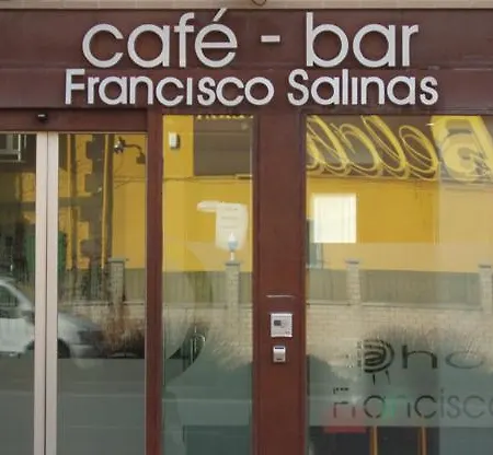 Francisco Salinas Pensión 2*